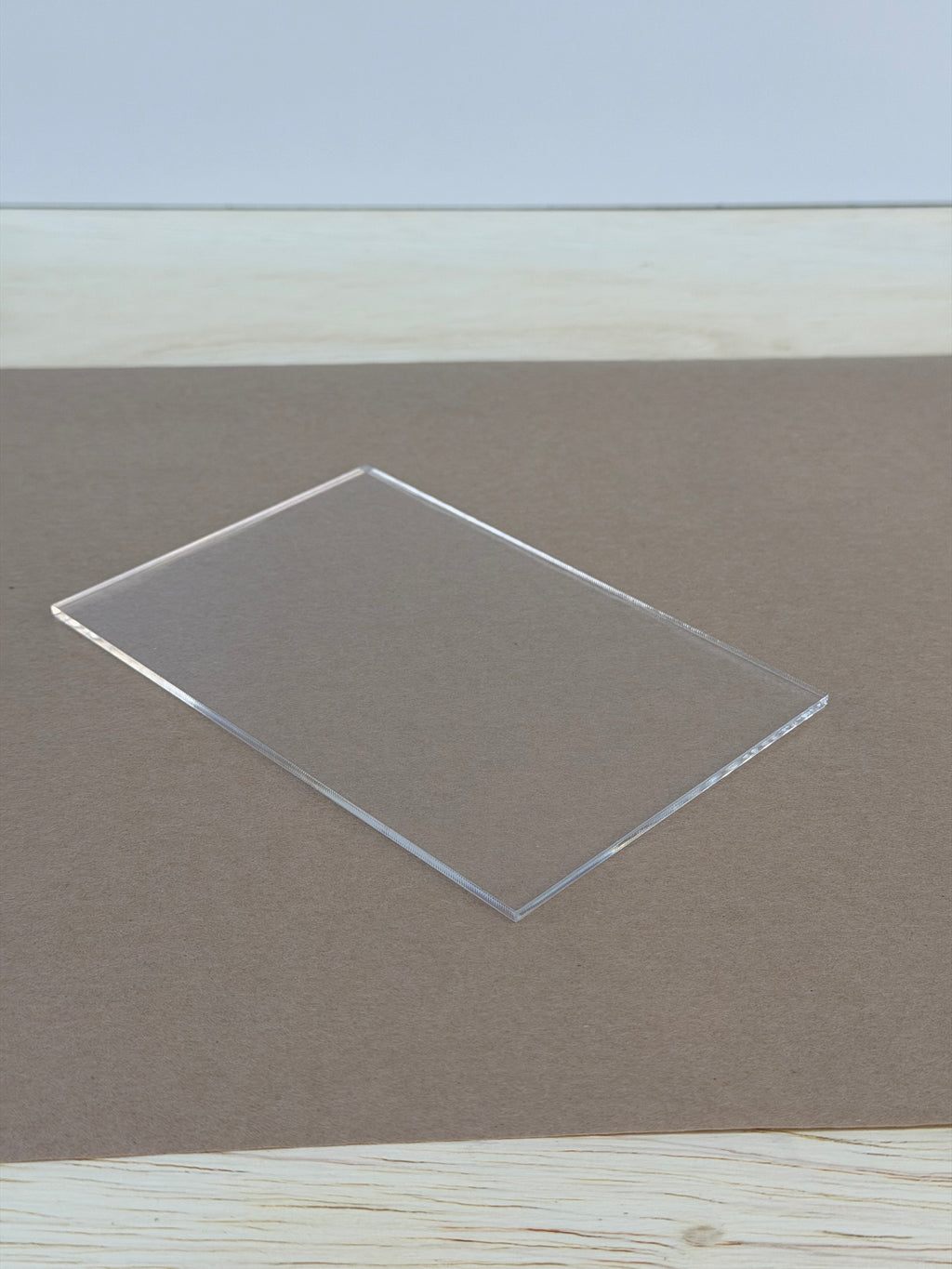 Clear 4x6 inch cast acrylic piece with polished edges