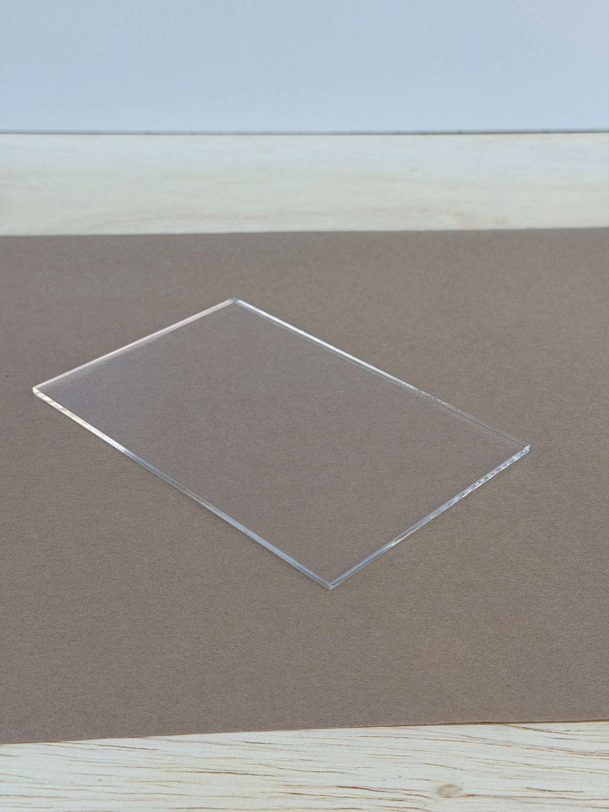 Clear 4x6 inch cast acrylic piece with polished edges